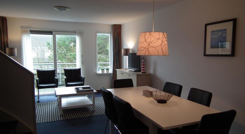 Апартаменты Appartement Hollumerstrand