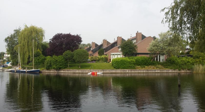 Апартаменты Waterside House Naarden