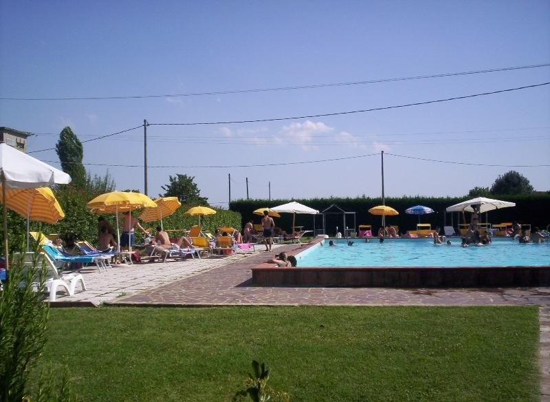 Отель Farmstay Agriturismo La Mandriazza del Gallo