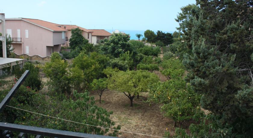Отель Holiday Home Terra Di Mare