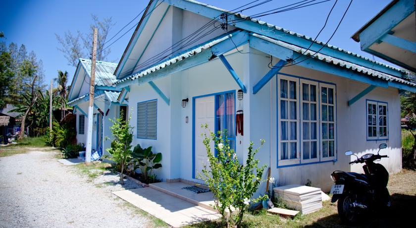 Nobis Inn Bangtao