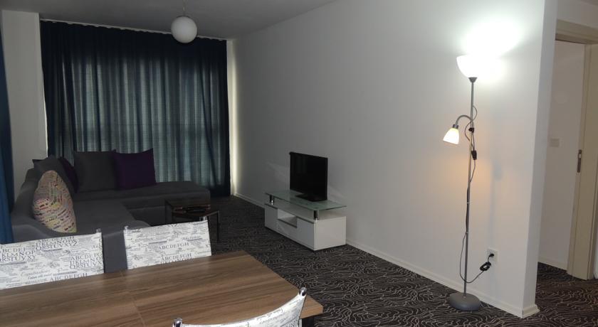 Апартаменты Vera Suites Konaklama