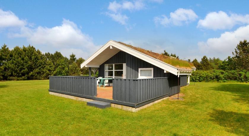 Апартаменты Holiday home Rødhusparken D- 3776