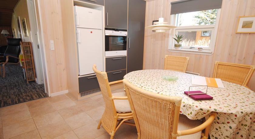 Апартаменты Holiday home Rørvænget H- 3828