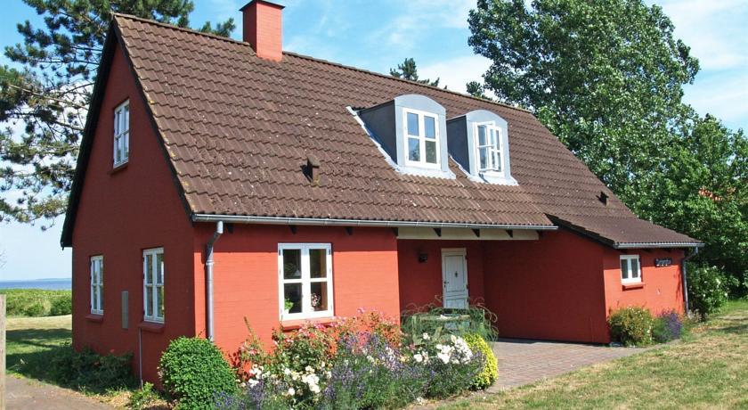 Апартаменты Holiday home Stellanovavej A- 4453