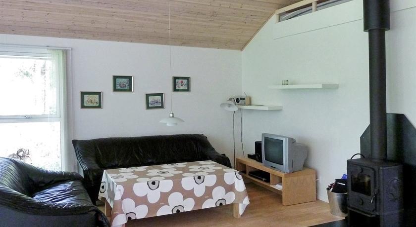 Апартаменты Holiday home Skovbrynet D- 4080
