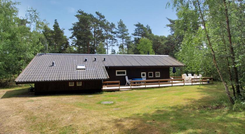 Апартаменты Holiday home Skovsangervej G- 4123