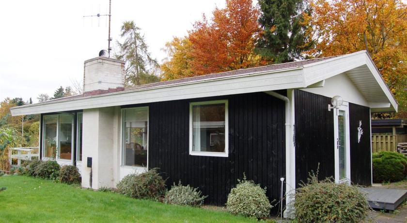 Апартаменты Holiday home Skovstjernevej H- 4140