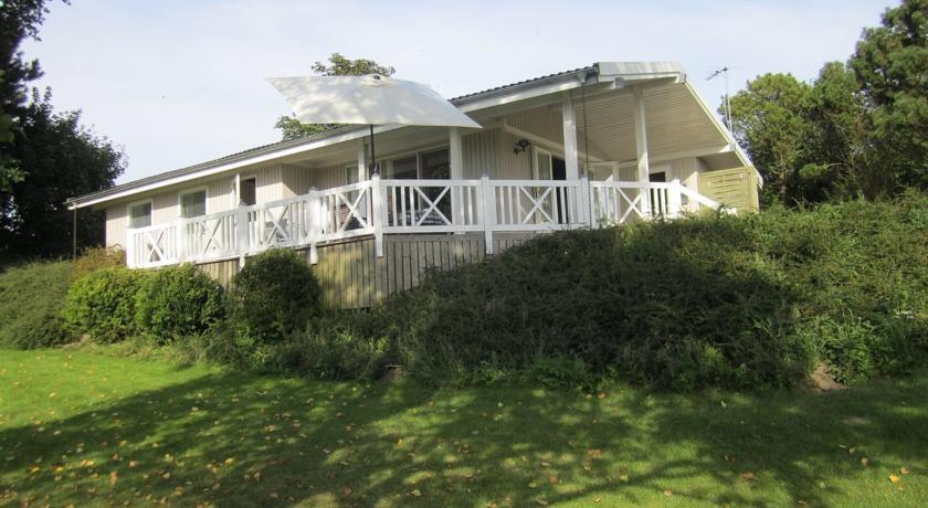 Апартаменты Holiday home Solbakken G- 4251