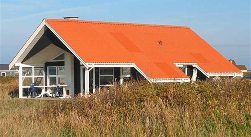 Апартаменты Holiday home Stranden A- 4517