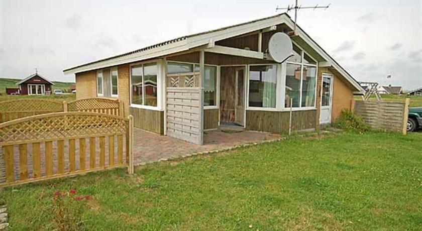 Апартаменты Holiday home Stranden B- 4518