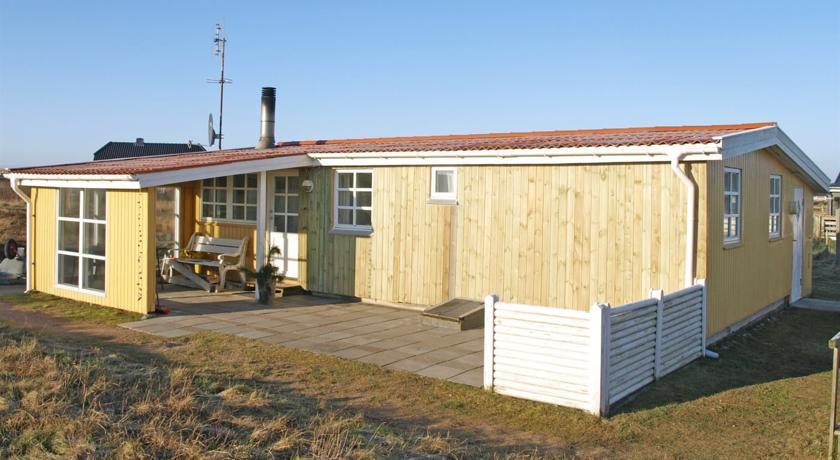 Апартаменты Holiday home Stranden C- 4519