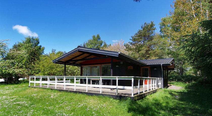 Апартаменты Holiday home Strandvangen H- 4620