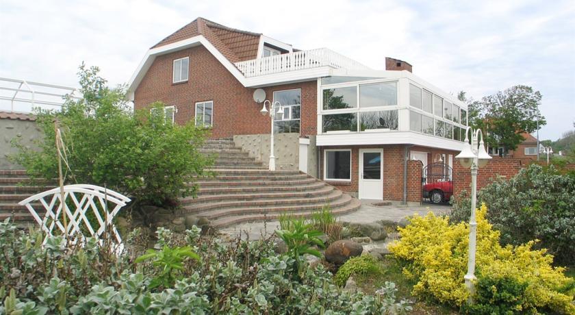 Апартаменты Holiday home Sundevej F- 4658