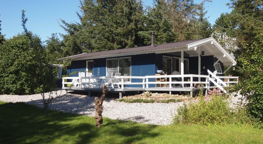 Апартаменты Holiday home Venøvej E- 5073