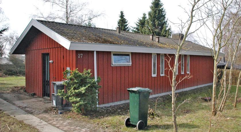Апартаменты Holiday home Tjørnehegnet G- 4819