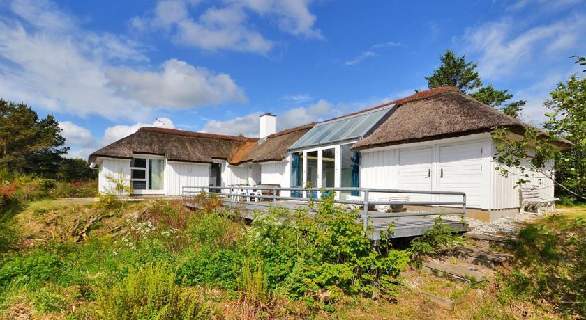 Апартаменты Holiday home Tulipanvej F- 4930