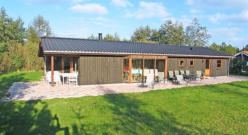 Апартаменты Holiday home Tyttebærstien D- 4944