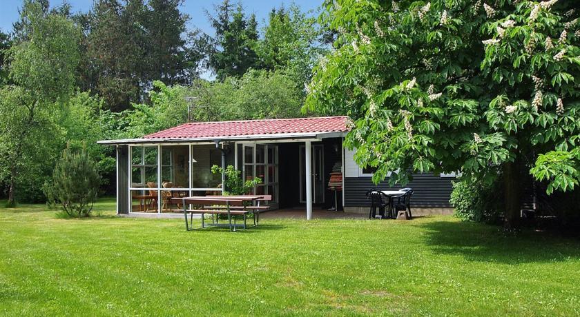 Апартаменты Holiday home Tyttebærvej G- 4947