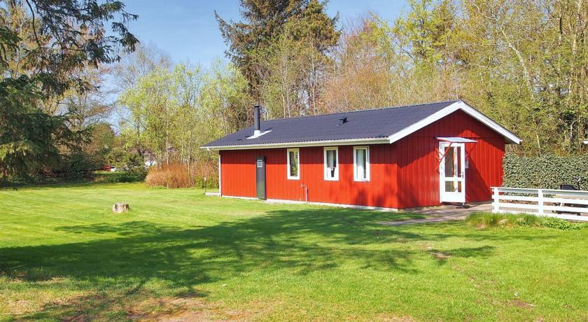 Апартаменты Holiday home Vibevej G- 5187