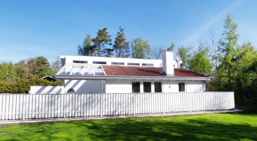 Апартаменты Holiday home Vinkelvej A- 5229