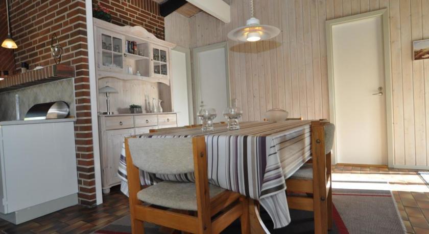 Апартаменты Holiday home Bjergfyrvej II