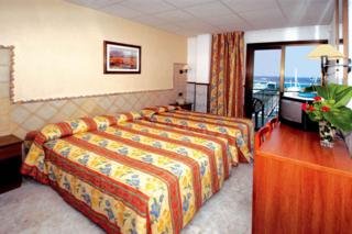 Univers Hotel