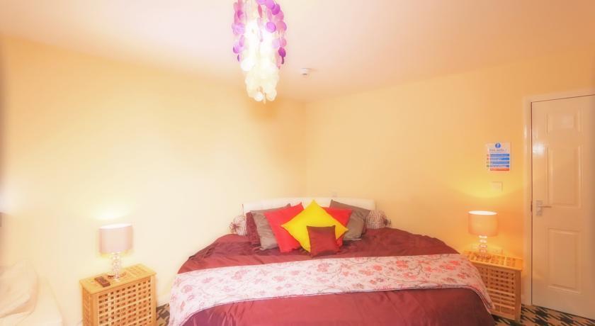 Отель The Brown Horse Hotel