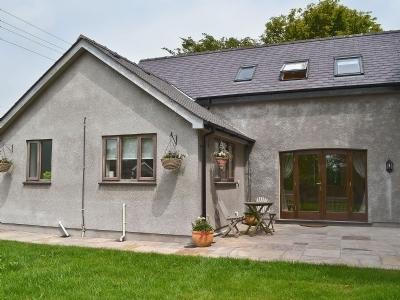Апартаменты Honey Cottage
