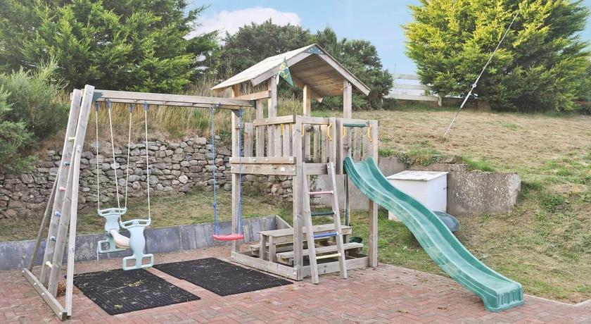 Апартаменты Kite View Cottage