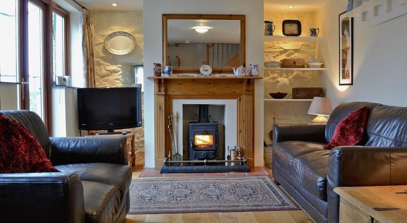 Апартаменты The Coach House