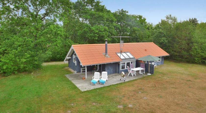Апартаменты Holiday home Engvejen Norrenebel