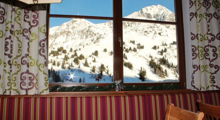 Отель Andi's Skihotel