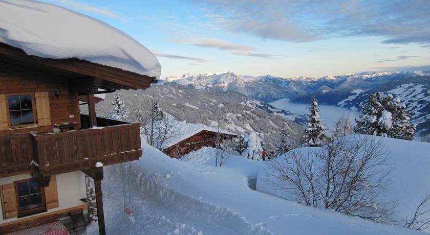 Апартаменты Alpin-Ferienwohnungen Hochzillertal