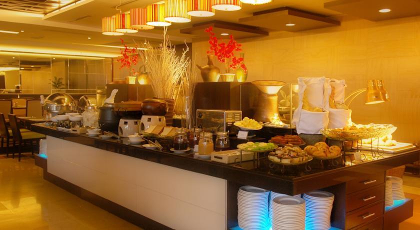 Отель Aston Braga Hotel & Residence Bandung