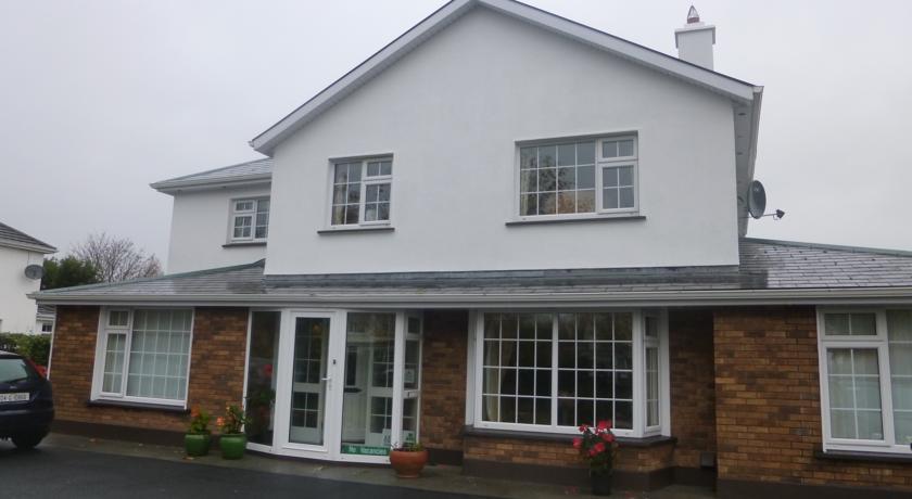 Мини-отель The Birches Bed and Breakfast