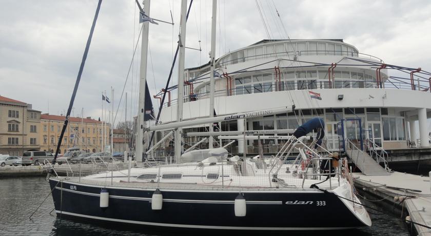Sailing Yachts ACI Marina Pula