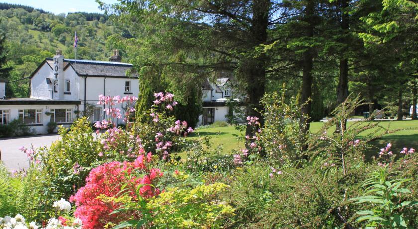 Отель The Brander Lodge Hotel and Bistro