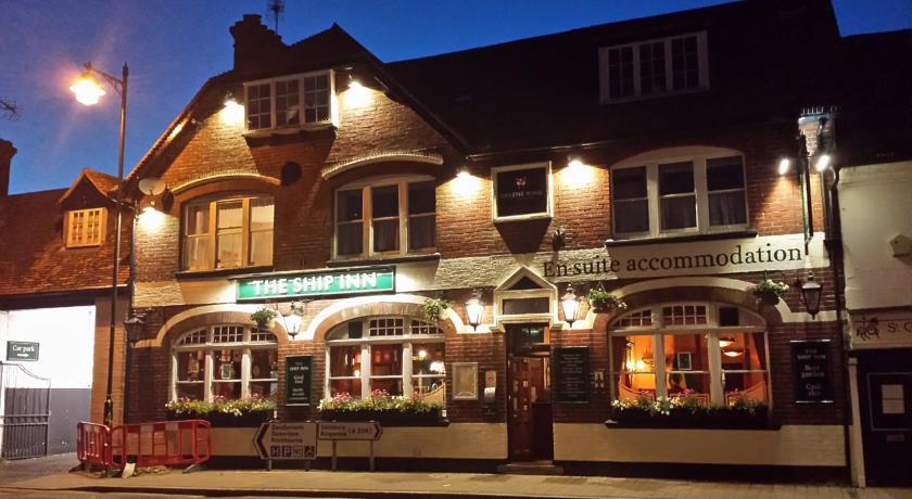 Отель The Ship Inn