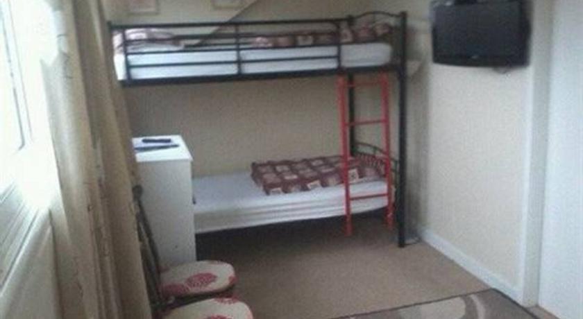 Aartswood Guest House