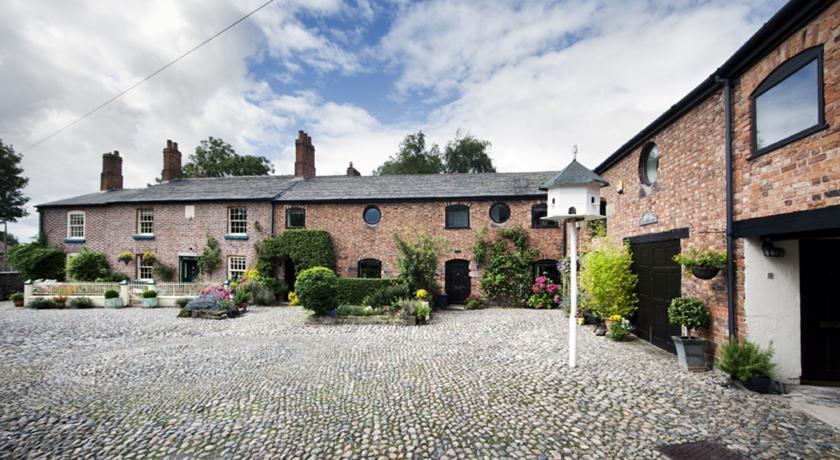 Апартаменты The Courtyard Cheshire