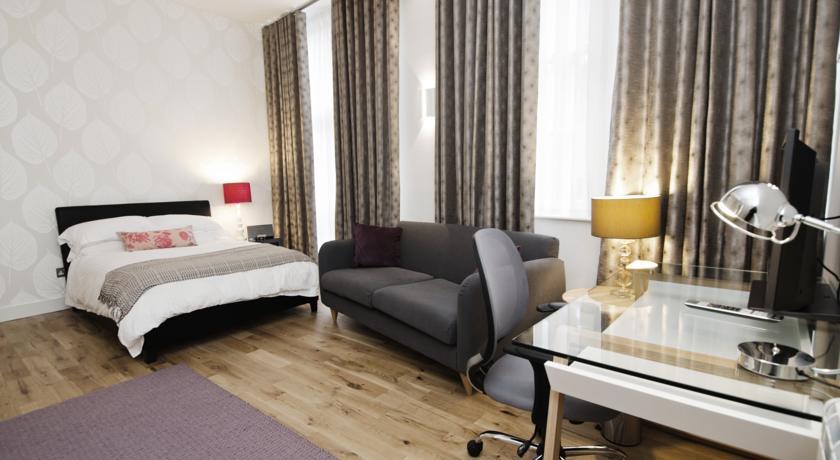 Апартаменты Erskine Apartments