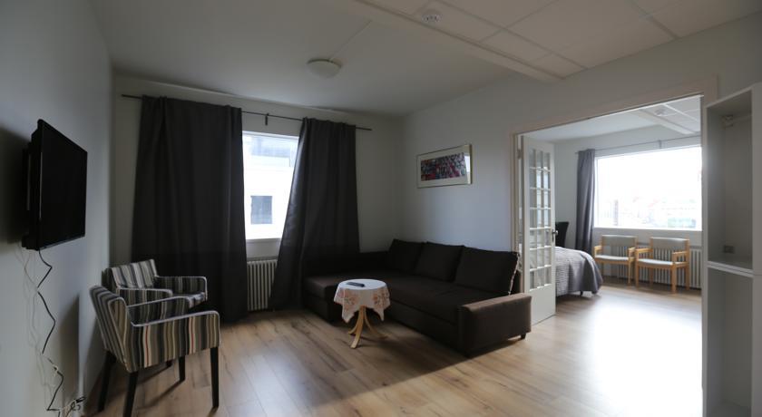 100 Iceland Hotel