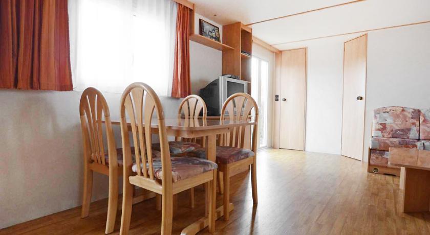 Вилла Two-Bedroom Villa Camping Relax 2