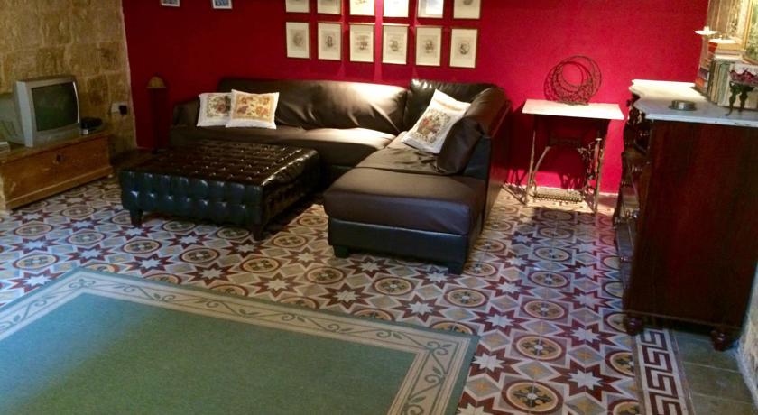 Апартаменты Valletta Townhouse