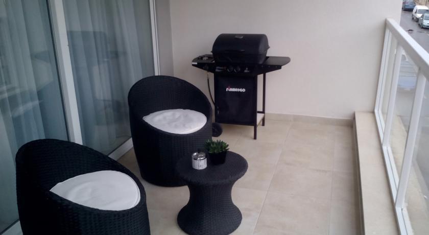 Апартаменты Creek Modern Apartment