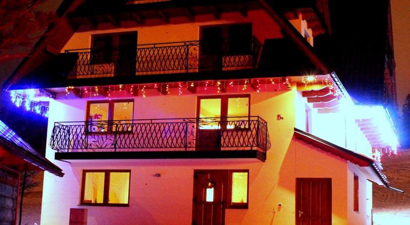 Отель Holiday home Błociska