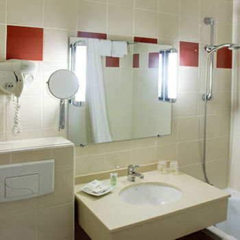 Отель Best Western Hotel Royal St Jean