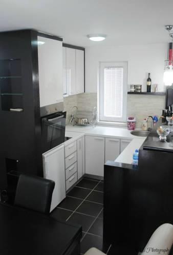 Апартаменты Apartments Royal Cardaci Spa