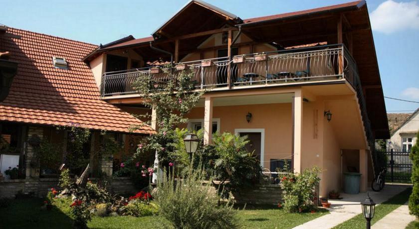 Апартаменты Apartments Eleni